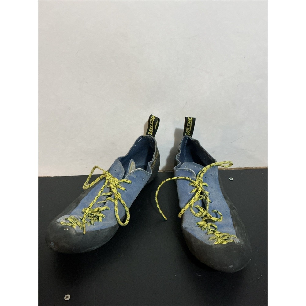 La Sportiva Climbing Shoes 44 - Blue Suede Rock Climbing Bouldering Shoes Faded